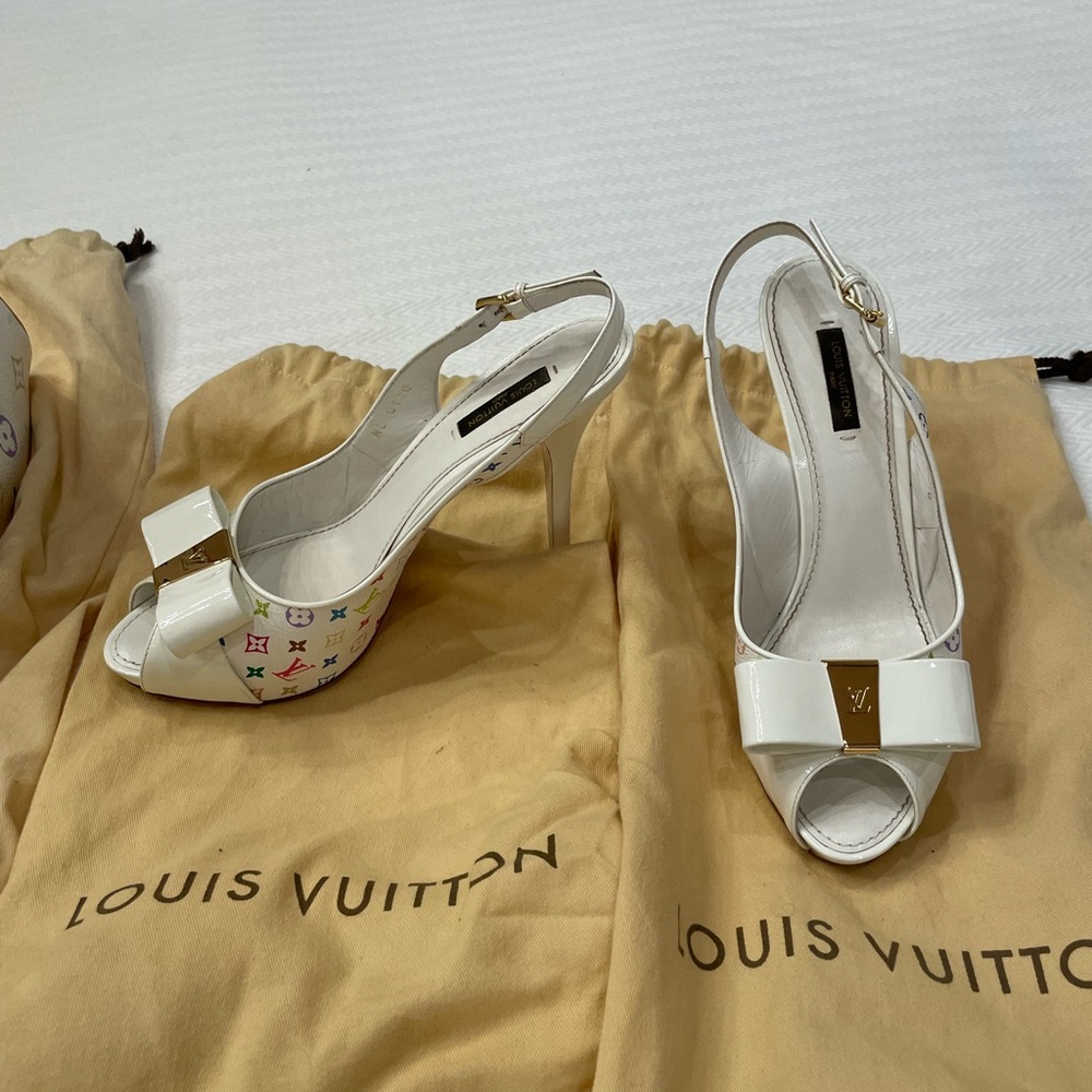 Authentic multicolored Louis Vuitton heels. Size 39 (US 9).